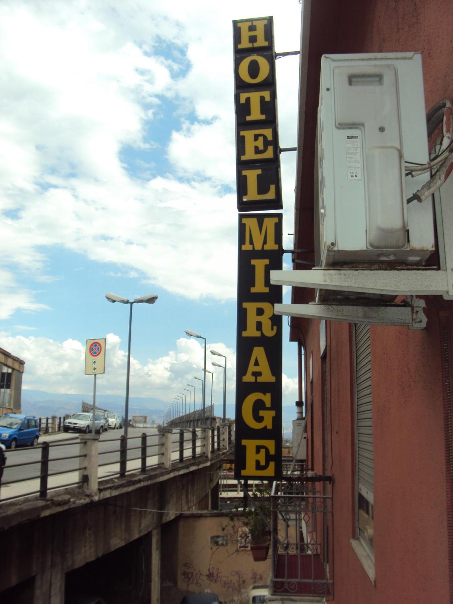Hotel Mirage Messina Exteriör bild