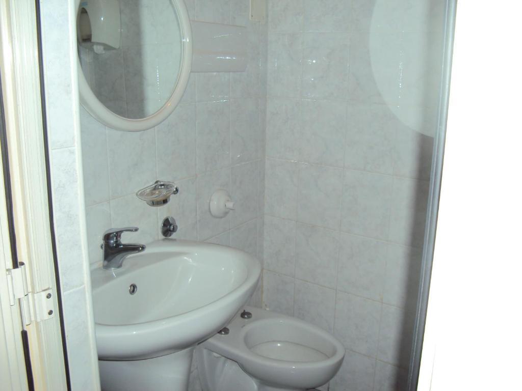 Hotel Mirage Messina Rum bild